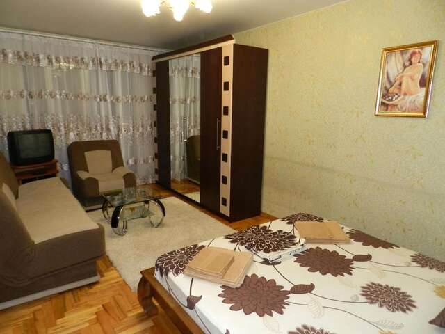 Апартаменты 1-room Apartment on Poshtova Street 169, by GrandHome Запорожье-18